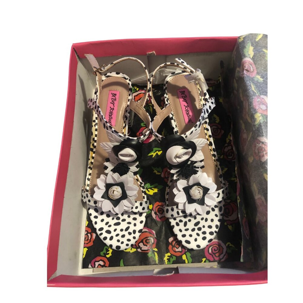 Betsey Johnson Open Toe Floral Black White Casual Polka Dot Coquette Block Heels - Picture 5 of 9